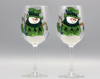 Painted Snowman Wine Glasses, Cute Snowman Wine Glasses, Snowman Lovers Gifts, Personalized Free, Set of Two