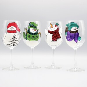 Painted Snowman Wine Glasses, Cutest Snowmen Wine Glasses, Set of Four Different Snowmen, Personalized Free, Snowman Lover Gifts