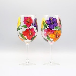 Hand Painted Hibiscus Wine Glasses, Painted Wine Glasses, Wine Gifts, Gift For Her, Girl Friend Gift, Set of Two
