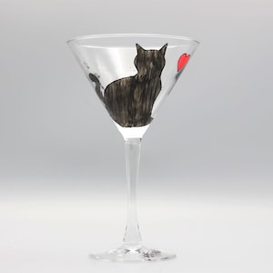 Hand Painted Cat Martini Glass, Painted Cat Silhouette Martini Glass, Cat Lover Gift, Cat Lovers Martini Glass, Personalized Free