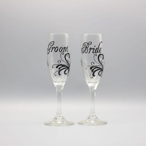 Hand Painted Wedding Flutes -  Wedding Toasting Flutes For The Bride and Groom - Custom Wedding Flutes - Personalized Wedding Gift