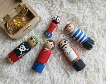 Pirate Peg Doll Set, Pirate Toys, Handmade Toys, Pirate Party favor, Pirate Nursery Decor, Gifts For Boys, Toddler Toys, nautical birthday