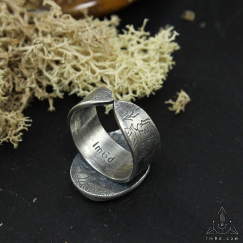 Sterling silver shops adjustable ring with a beautifull Trilobite fossil, handmade B0026