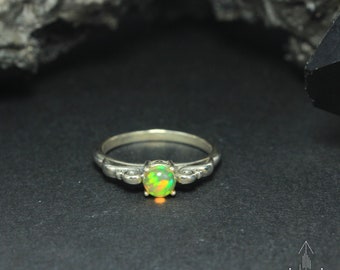 Opal ring size 8 - Handmade B0000