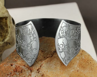 Catacombe cuff - Skull cuff - Sterling silver cuff - Gothic cuff - Pagan cuff - Bracelet - Handmade BR0028