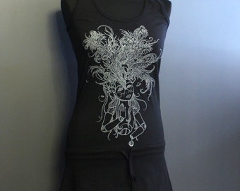 Doll Tunic - Long top black - Broken doll - Nightmare doll - Organic t-shirt - Handmade -