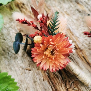 Groom&#39;s buttonhole and witnesses &quot;Alina&quot; dried flowers, preserved plants and ferns orange terracotta burgundy