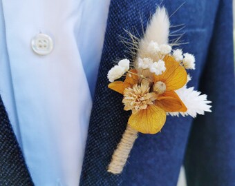 Groom and witnesses boutonniere &quot;Ambre&quot; dried and stabilized flowers / mustard, caramel, ivory