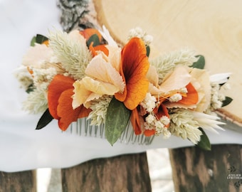 Peigne fleuri "Olivia" fleurs séchées et stabilisées, olivier, hortensia pêche et orange, gypsophile, avoine et phalaris