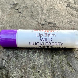 WILD HUCKLEBERRY Natural Beeswax Lip Balm
