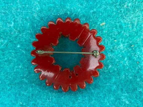 Vintage Red Bakelite Pin or Brooch Wreath Shape w… - image 2