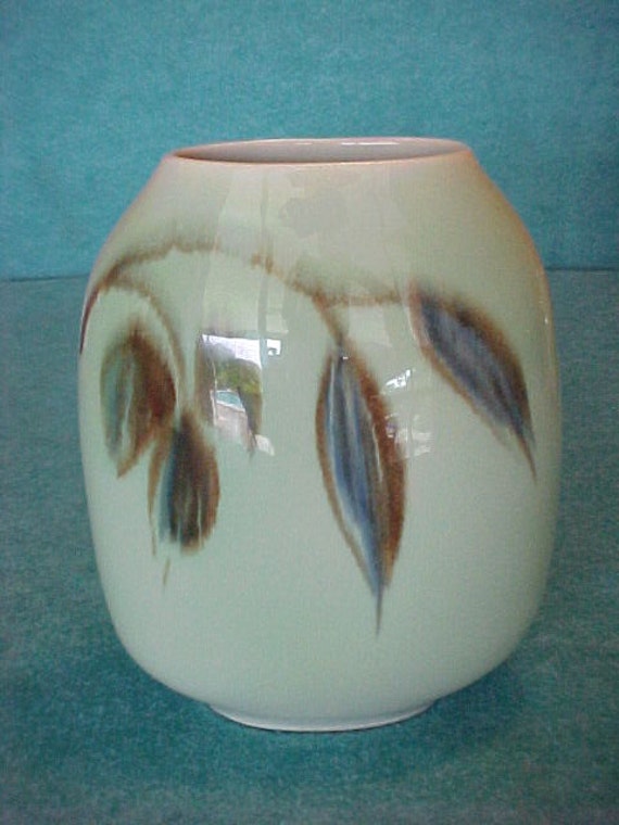 Vontury Pottery Vase 8 Floral Etsy