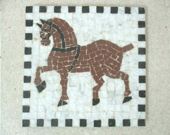 Famoso caballo romano "DIOMEDES" Mosaico de mármol romano hecho a mano Colgante de pared MOSAIQUE