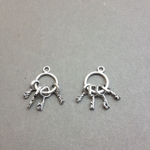 10pcs Antique Silver Key Metal Pendant Charms-Key Four Keys 12mmx25mm