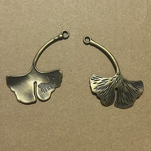 6 pcs of Antique Bronze Huge Gingko Gingkgo Leaf Connector Pendants 42x65mm