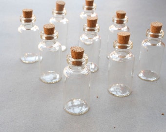 20pcs 18x40mm Empty Glass Vials. Glass Bottles. Mini Glass Bottles. Glass Vials With Cork. Tiny Bottle. Small Glass Jar. Small Cork.
