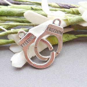 20 pcs Ancient Silver Handcuff Charms manacle Charms 15x40mm