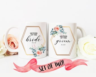 Mother of the Bride and Groom Modern Gold Wreath Florals Mug Set /  Momma Mom MOB MOG / Gift for Moms Mom in Law Wedding Present