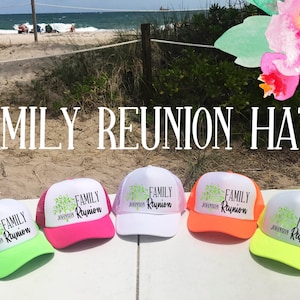Family REUNION Hats / Custom Last name on FAMILY TREE / Green Tree Design with Custom Name / 10 colors