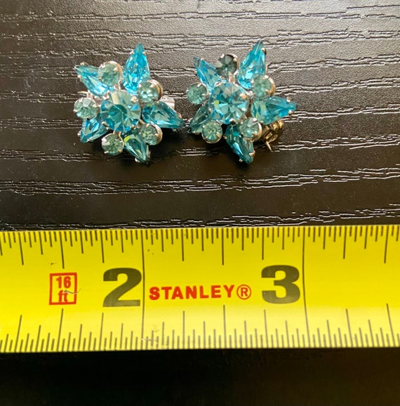 Two Small Blue Rhinestone Pins - image 7