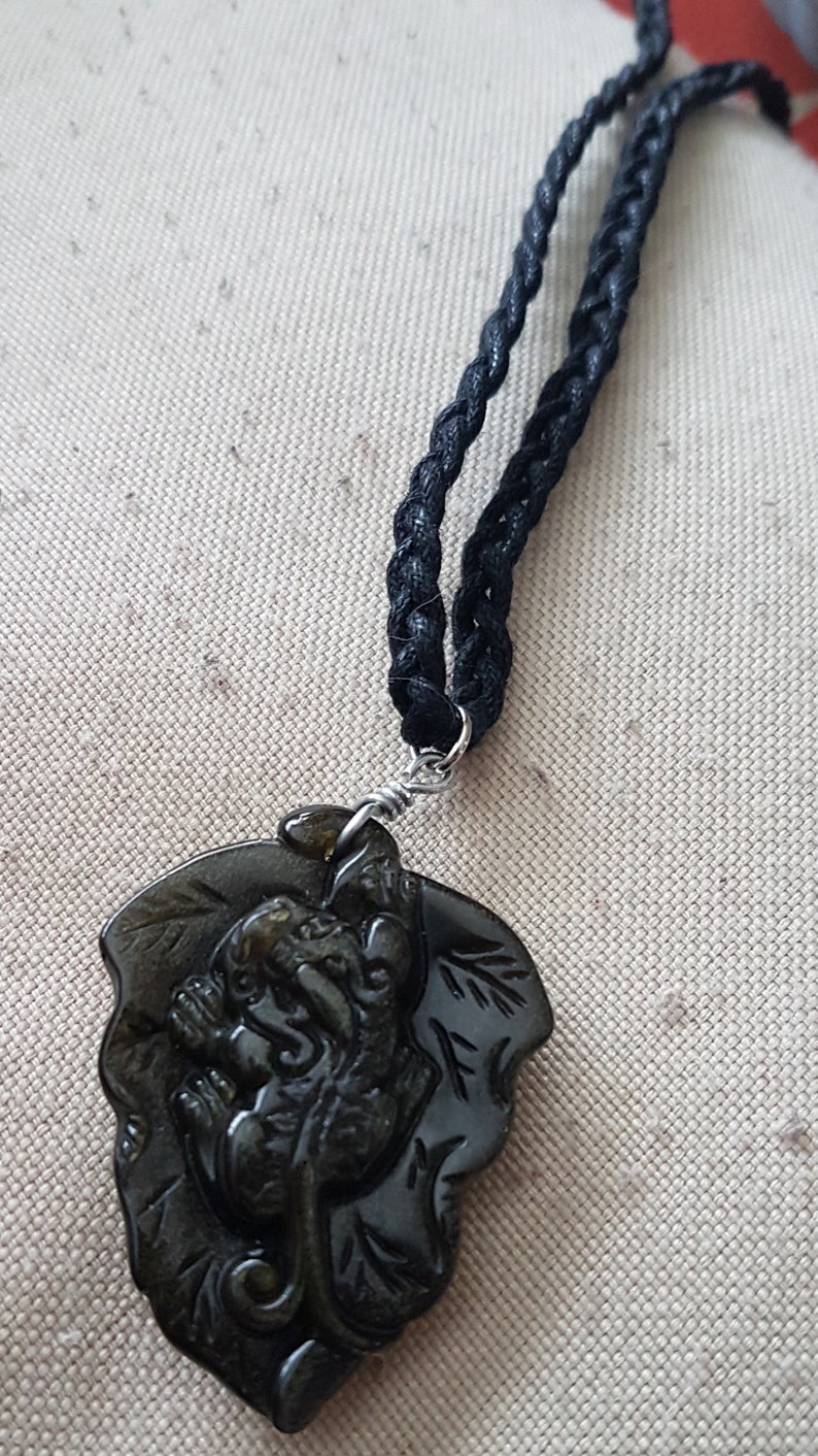 Golden Obsidian Pixiu Leaf necklace