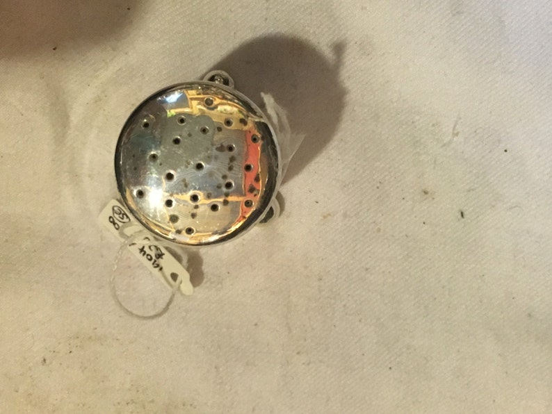 Birmingham 1904 sterling silver pepperette