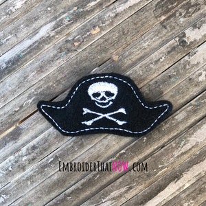 Pirate Jolly Rodger Flag  Digital Feltie Embroidery Design File