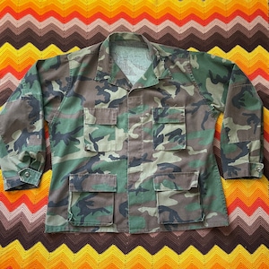 80s U.S. Army Camo Combat Coat - Vintage 1980s Military Uniform - Camouflage Button Up Jacket - Size XL XLarge - 4 Pocket Army Jacket