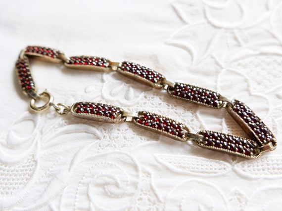 Vintage garnet Link Bracelet-Vintage Bracelet Gar… - image 1