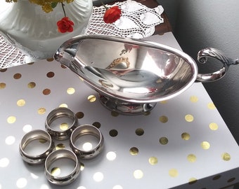 Silver Lot of Fine Quality Reed & Barton Gravy Boat with a set of Four Napkin Rings, Elegant, Holiday Dining, Wedding