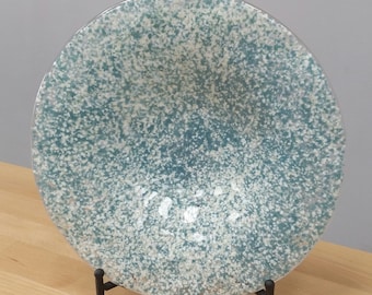 Glass Frit Unity Rippled Plate