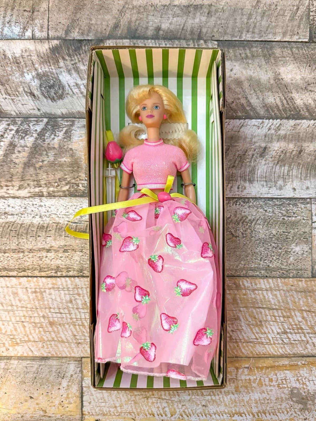 希少　バービー人形　エイボン　 Avon Barbie Strawberry Sorbet Dolls - Etsy