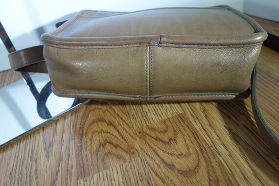 Rare! 1970s COACH Blazer bag NYC putty color clas… - image 5