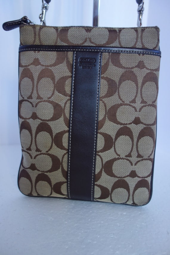 Vintage COACH swingpack Brown signature stripe le… - image 3