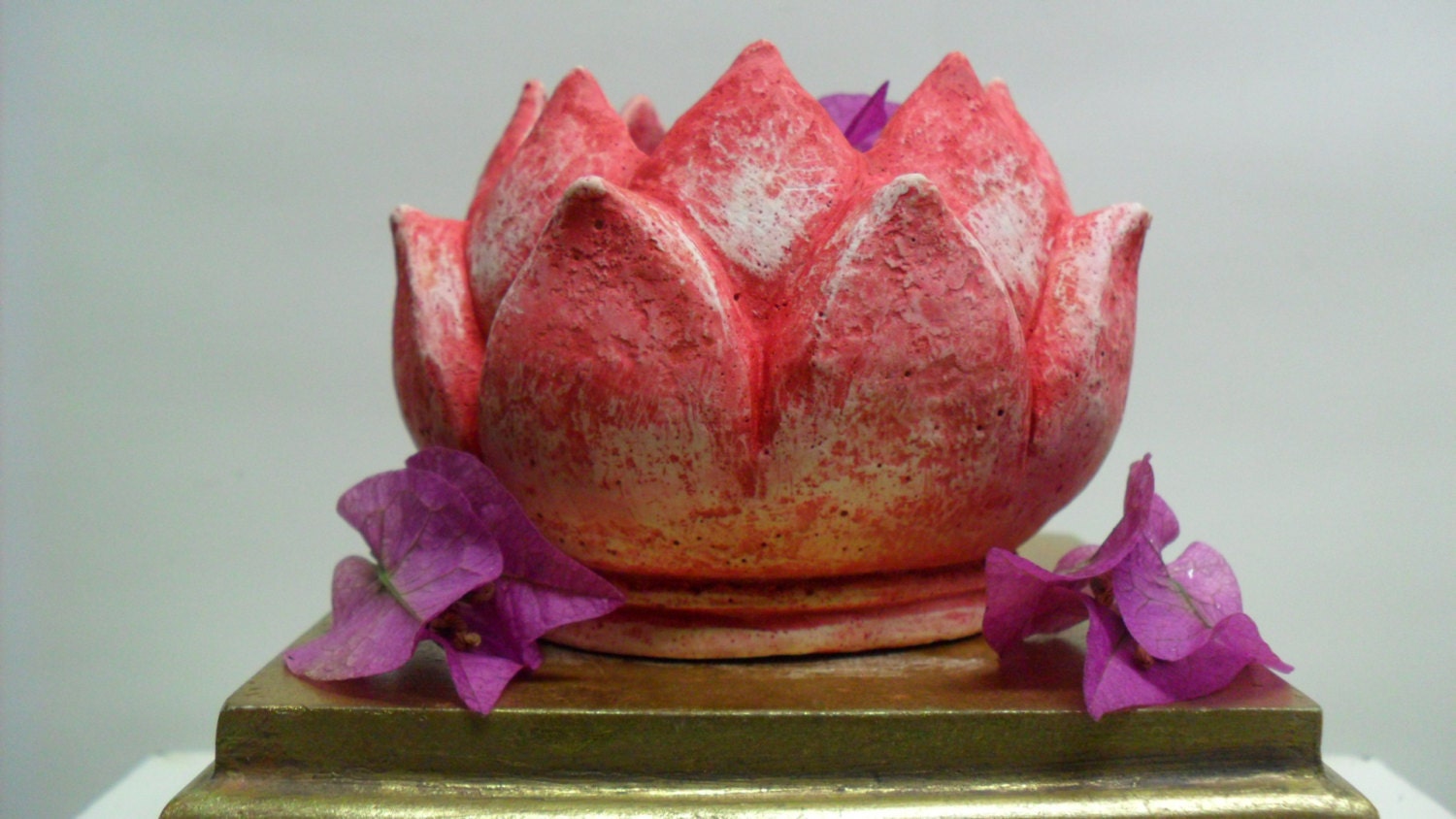 Hermoso budista Budda Lotus Flower Altar Offering Bowl, 3 \, image size:1500x844