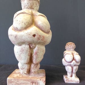 Pair of Venus of Willendorf Mother and Child Sculptures