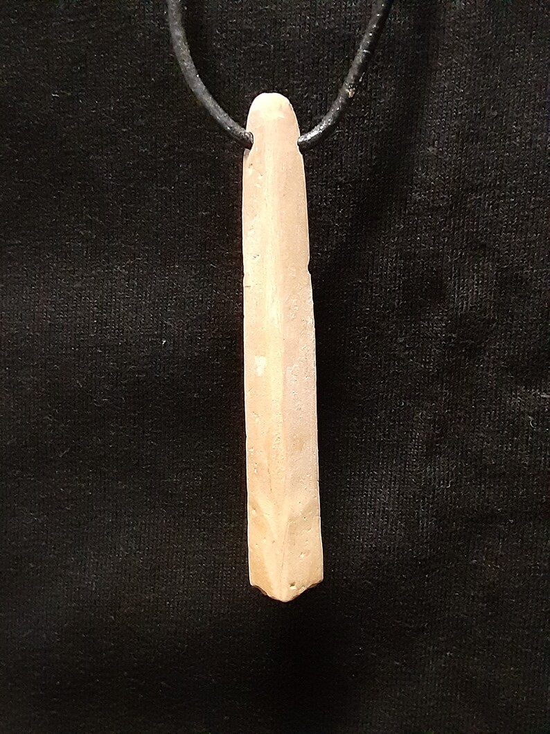 Vintage Polynesia Sea Urchin Spine Tiki Carving Pendant,3,Collectors
