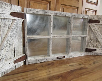 Moldura da janela da fazenda