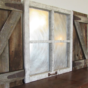 Window frame decor