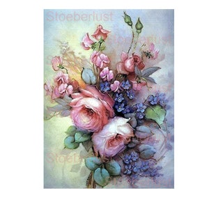 Peut inclure: Peinture florale représentant un bouquet de roses roses, de pois de senteur et de myosotis bleus. L'œuvre présente une palette de couleurs douces et pastel avec des feuilles vertes et le texte "Stoeberlust" en haut à gauche.