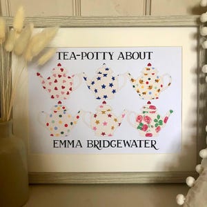Impresión de tetera inspirada en Emma Bridgewater