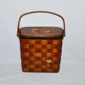 Vintage Basket Purse - 1970s, Brown Wicker Box Bag with Owls, by Basketville