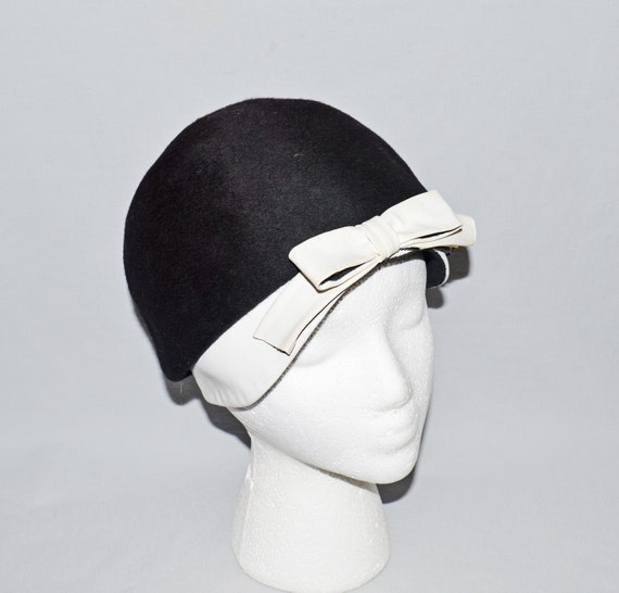 Vintage Hat - Lily Dache Debs, 1960s, Black Wool Bubble 