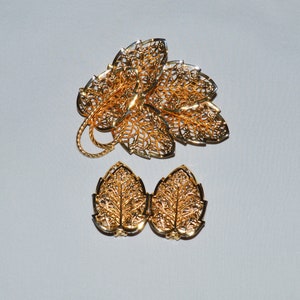 Vintage Jewelry Set - Judy Lee, 1960s, Gold-Tone Filigree Leaves - Brooch and Clip Earrings