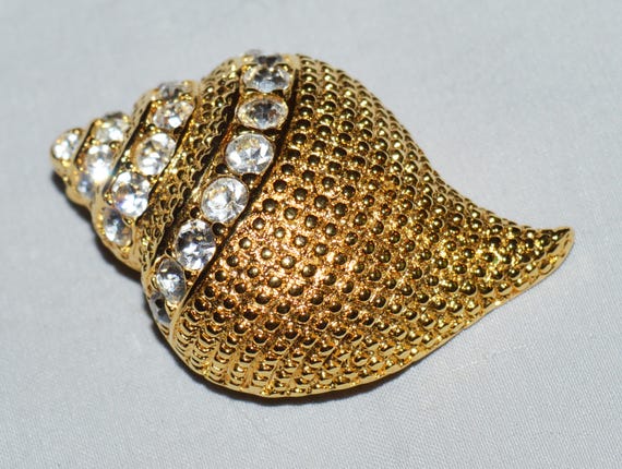Vintage Brooch - Kenneth Jay Lane Shell Brooch, G… - image 2