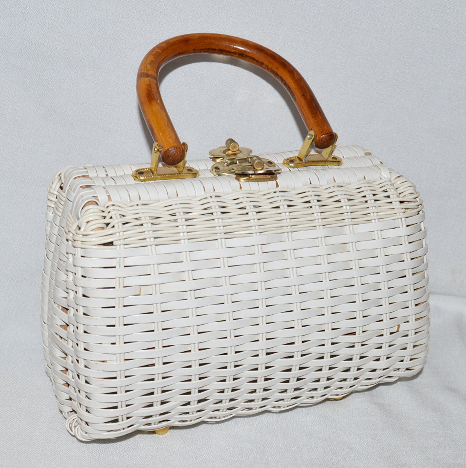 Beautiful Vintage White Wicker Handbag with Wood Handle Etsy