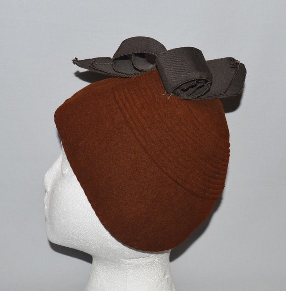 Vintage Ladies' Hat - 1950s Cloche, Deep Brown/Ru… - image 6
