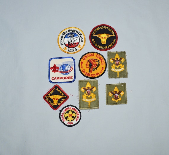 5500キルトブロックデザインズ　洋書　新品・未使用✨ Vintage Boy Scout Badges - 1950s - 1960s, Lot of 10, Quivira