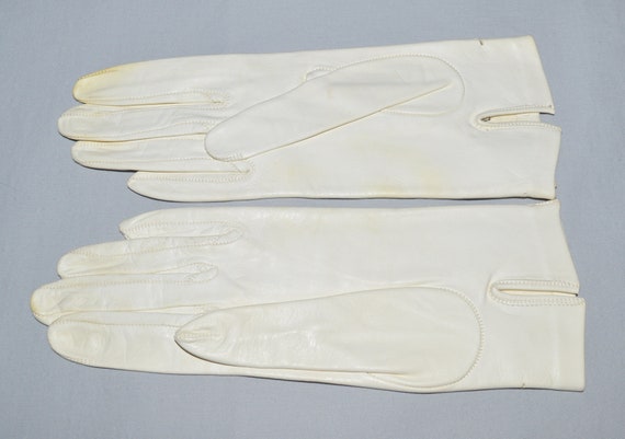 Vintage Ladies' Gloves - White Kid Leather, Decor… - image 3