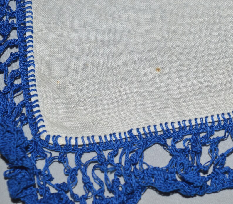 1950s and 1960s Lot of 5 White and Blue Linen and Cotton Crochet Edges Vintage Handkerchiefs